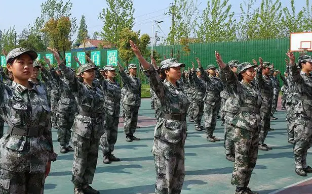 广东十大全封闭式矫正叛逆孩子心理疏导学校甄选——唤醒良知，学会感恩