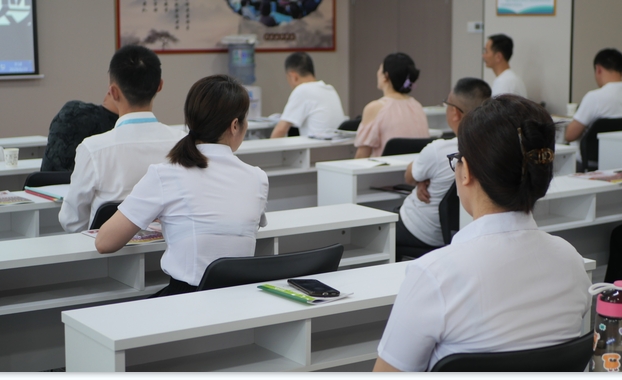 腾盛圆教育教室