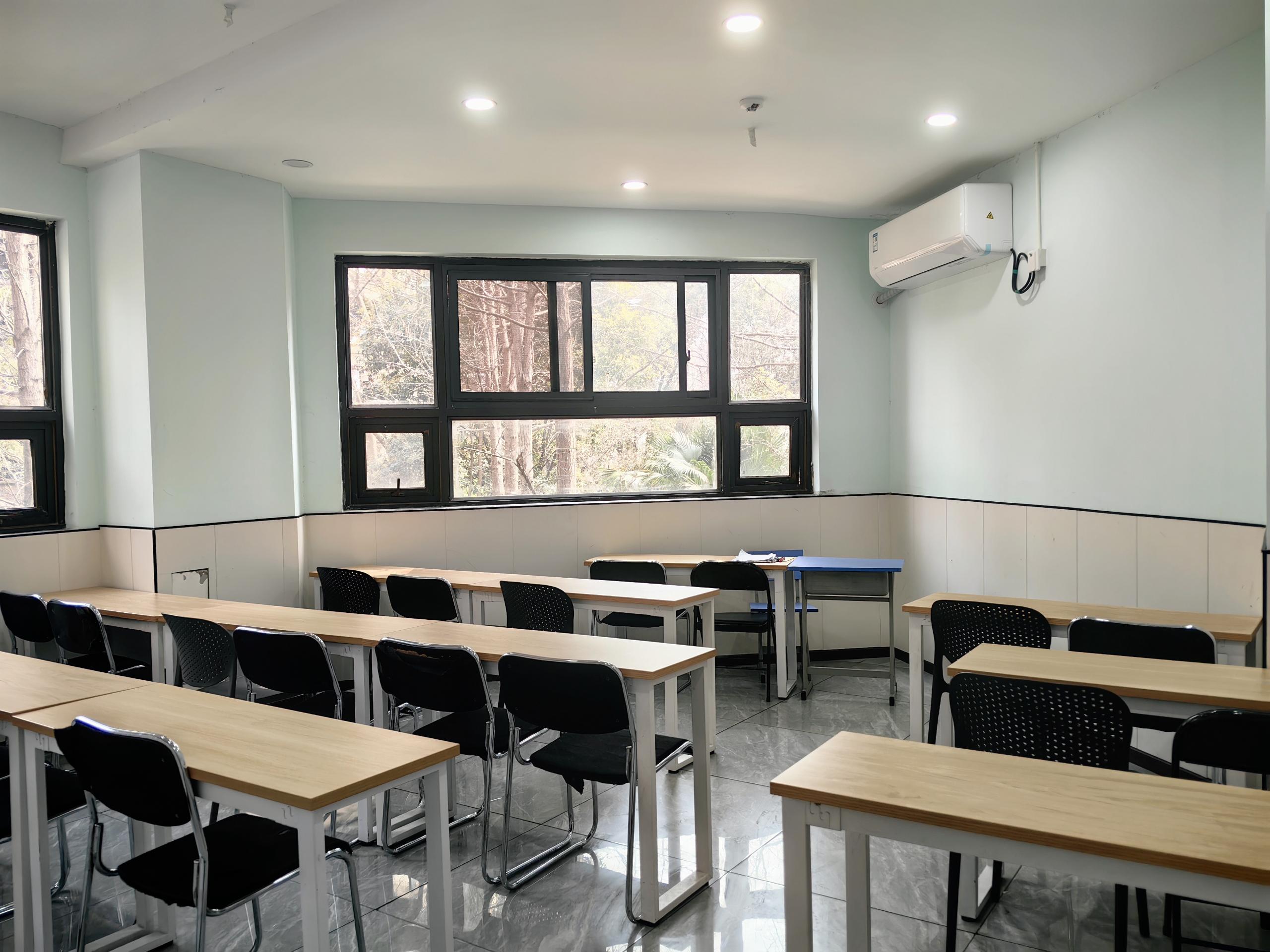 重庆大成胜优教室