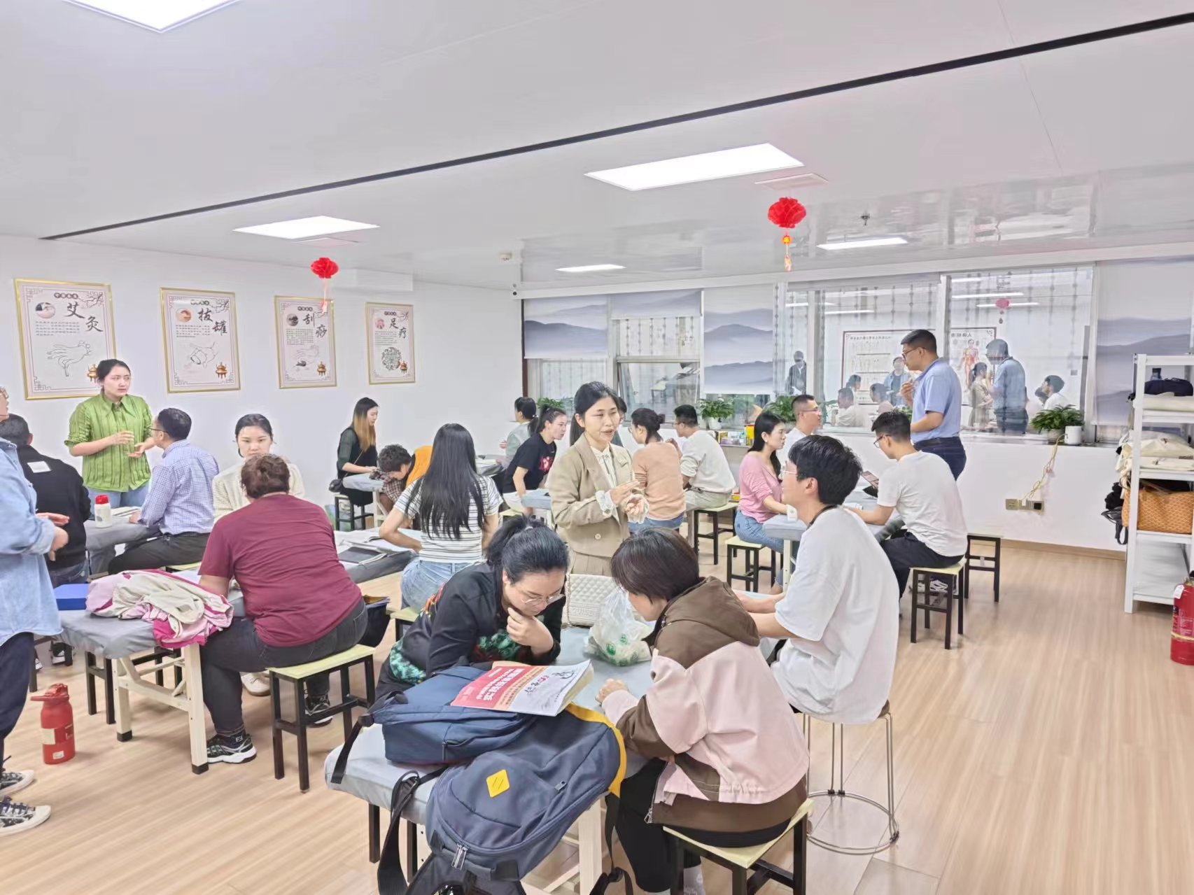 弘德中医学堂课堂