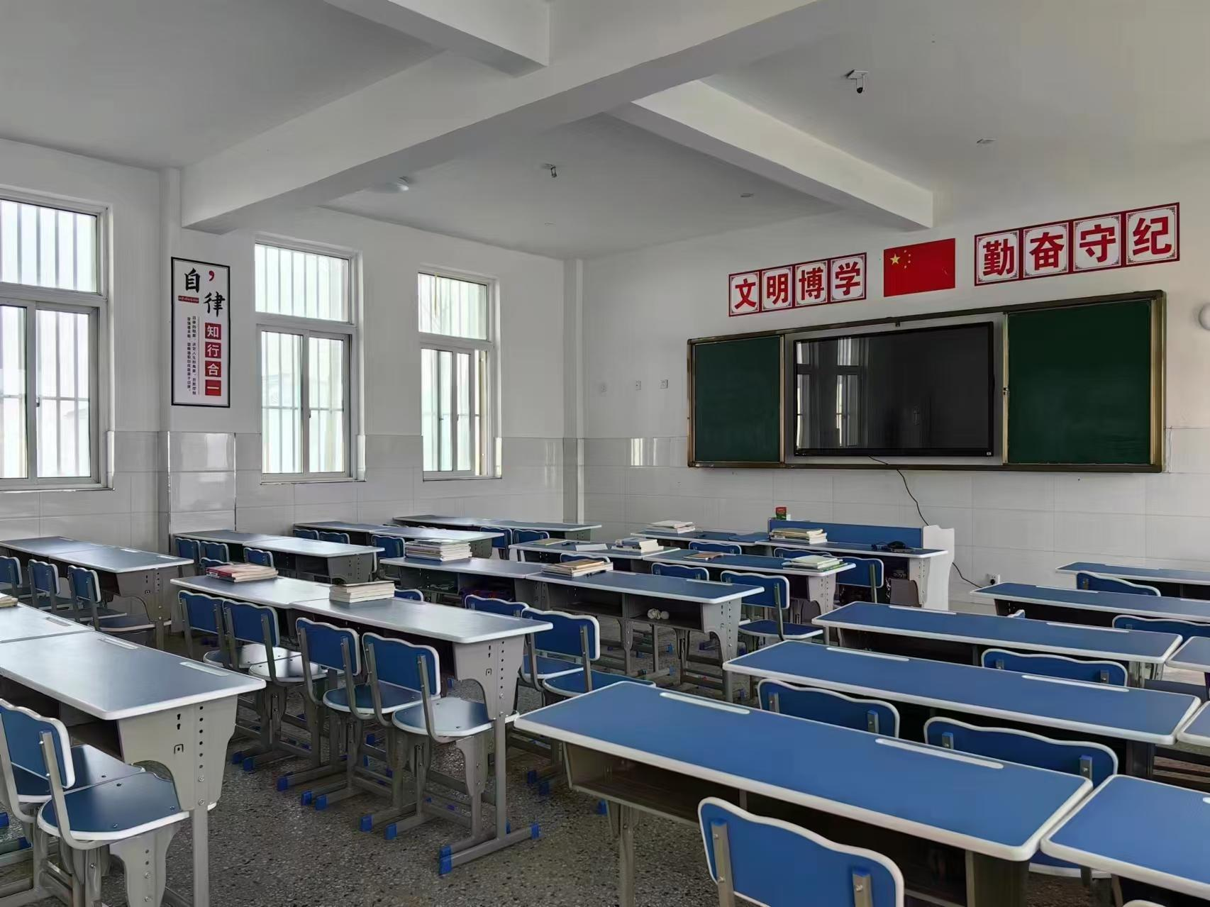 杰龙青少年社会工作服务中心-教室